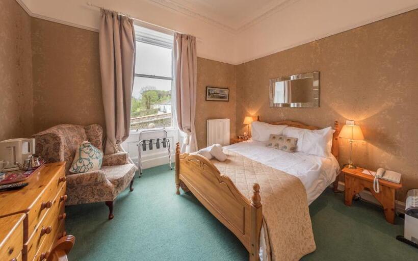 اتاق اساندارد با چشم‌انداز جانبی به دریا, Craigard House