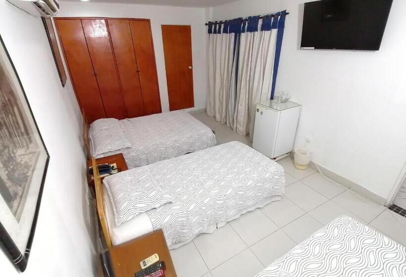 Четырехместный номер Премиум, Veleros Cartagena