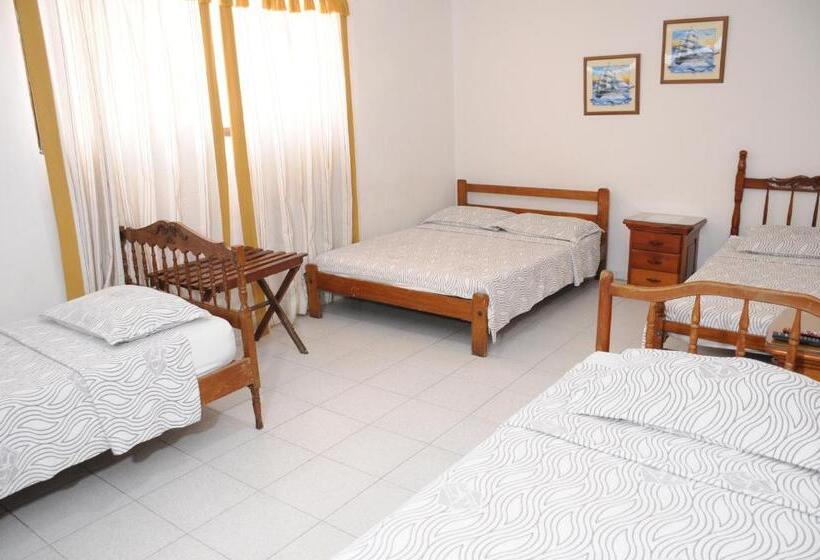 Семейный Номер, Veleros Cartagena