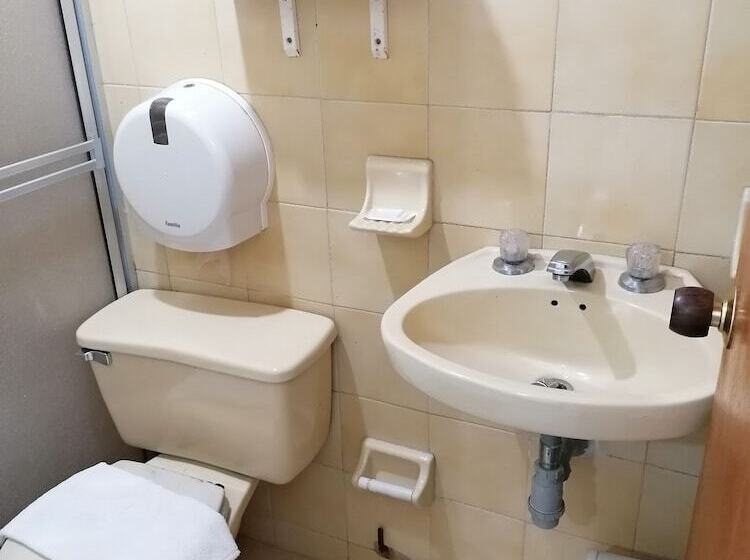 Номер Economy, Veleros Cartagena