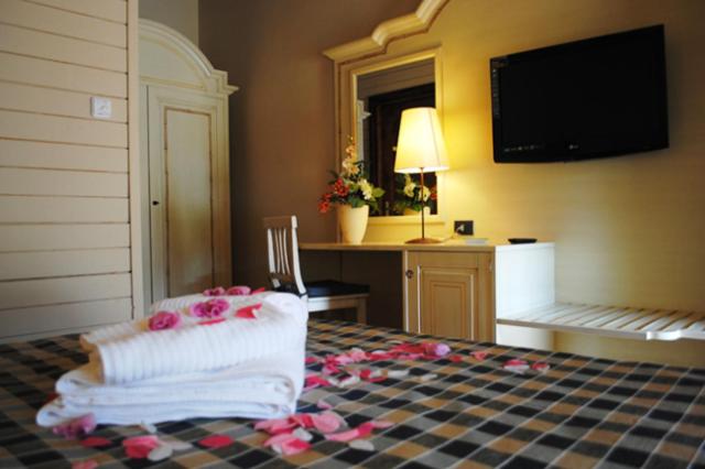 标准间, Motel 7 Laghi