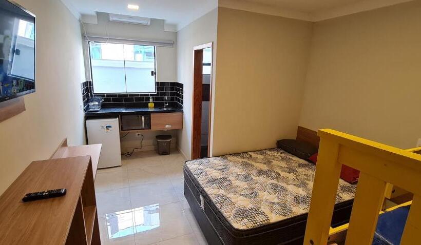 Quarto Quádruplo Clássico, Marmeu Tropical