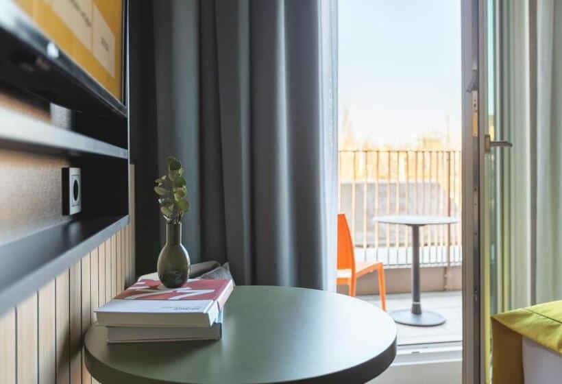 إستديو قياسى مزود بشرفة, Acora Potsdam Living The City