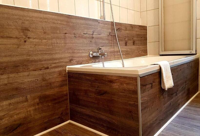 Номер Стандарт, Parkhotel Am Schloss Machern