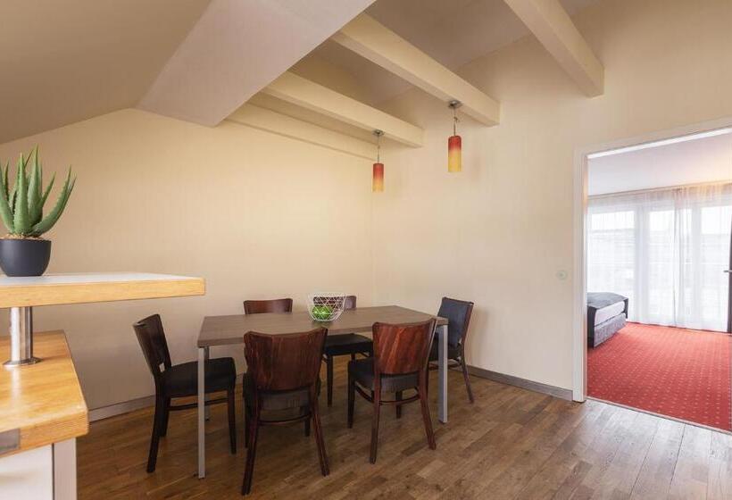 آپارتمان 1 خوابه, Acora City Apart Living The City   Apartments