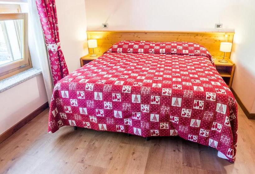 Номер Стандарт, Albergo Punta Zerbion