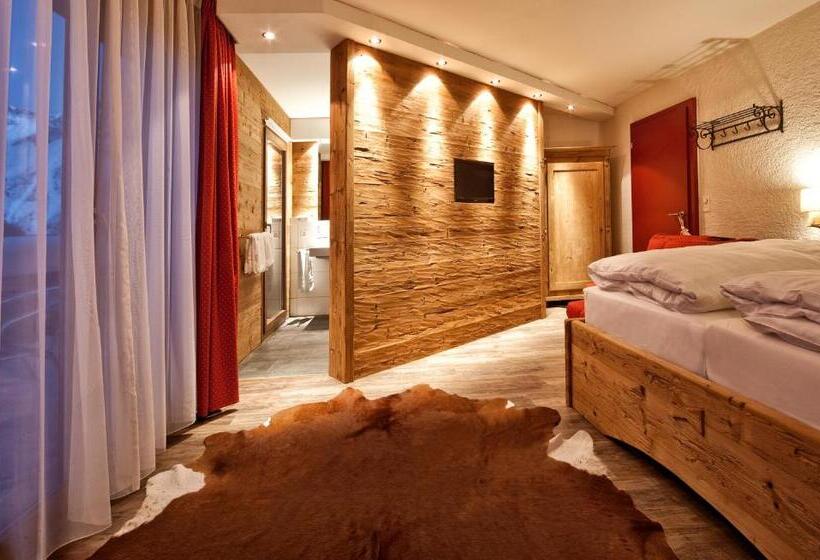 Номер Superior, Arosa Vetter