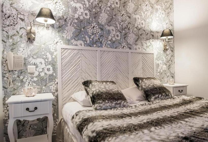 Номер Стандарт, Hôtel Le Peu Breton