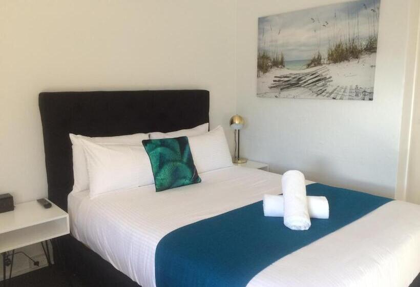 Номер Стандарт Вид на Бассейн, Araluen Motor Lodge