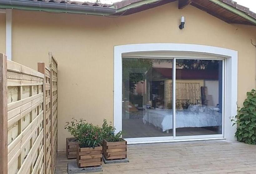Четырехместный Номер Стандарт, La Villa Estella   Family Suite