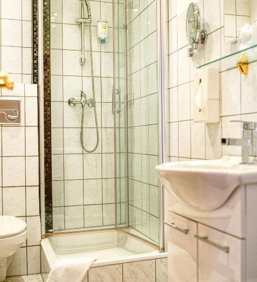 Номер Стандарт, Central Hotel Am Königshof