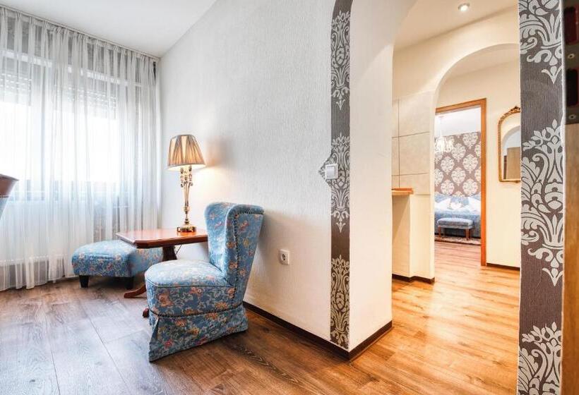 Полулюкс, Central Hotel Am Königshof