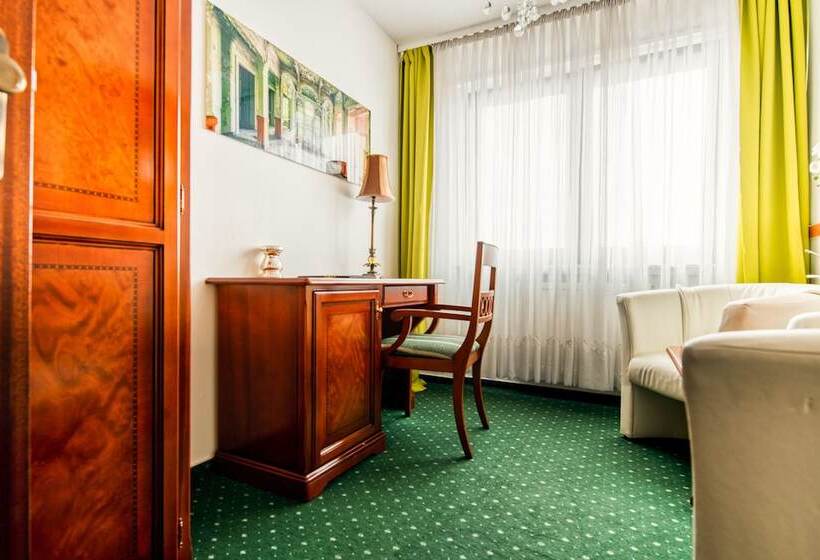 Номер Стандарт, Central Hotel Am Königshof