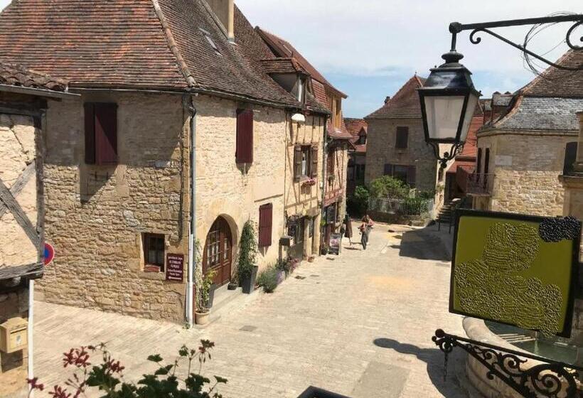 Семейный Номер, Logis Auberge De La Fontaine