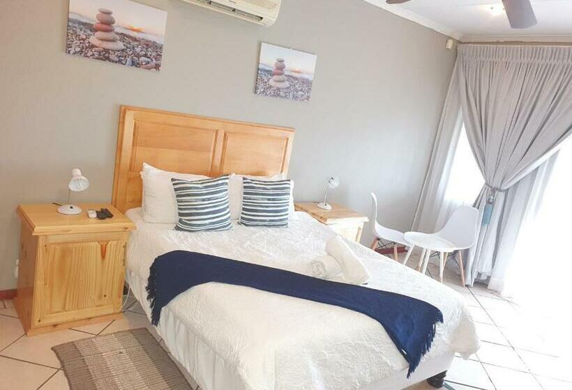 Quarto Deluxe, Emoyeni Guest House