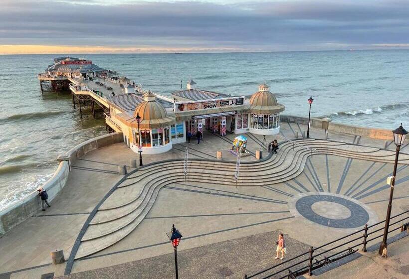 סוויטה, Cliftonville