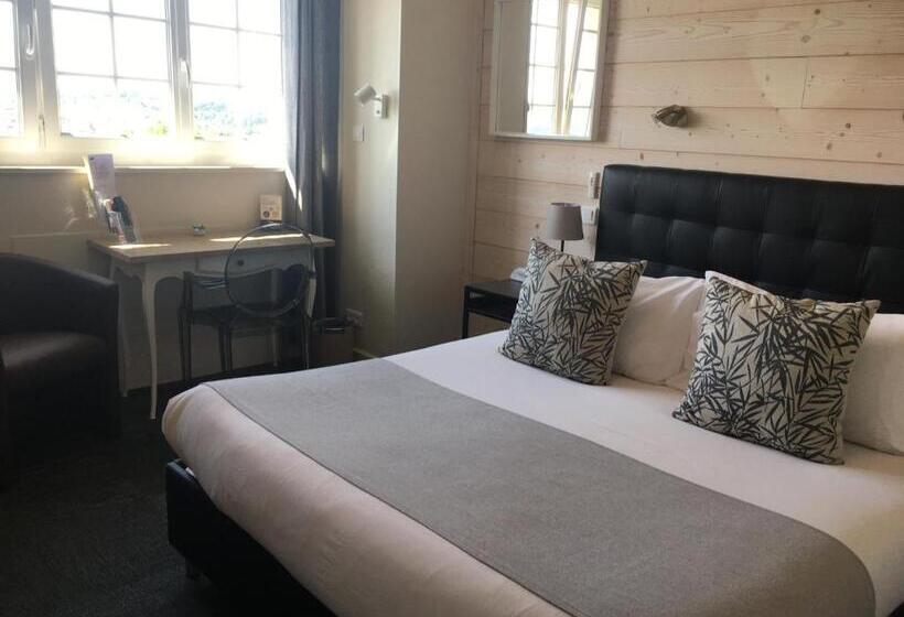 Номер Стандарт, La Bonbonniere   Sure Hotel Collection By Best Western