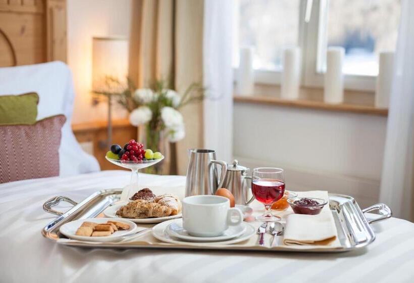 Трехместный Номер Superior, Schloss Hotel & Spa Pontresina