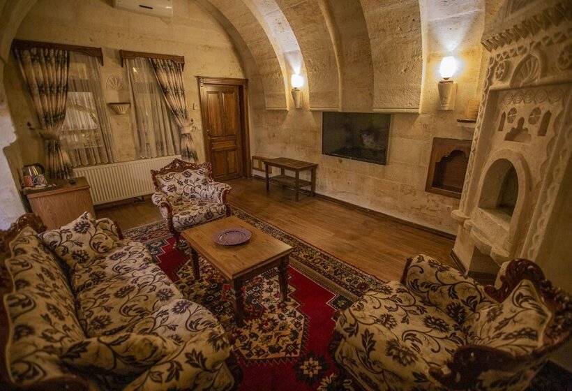 Люкс Повышенной Комфортности, Stone House Cave