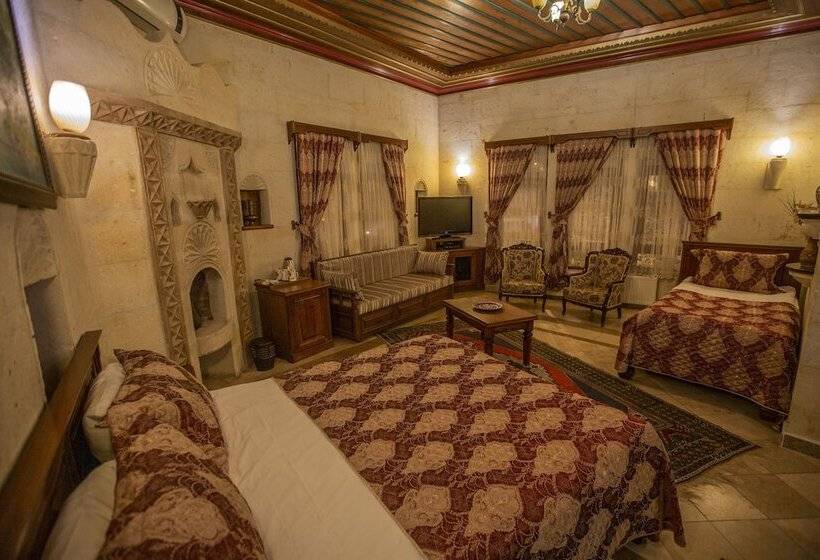 Семейный Номер, Stone House Cave