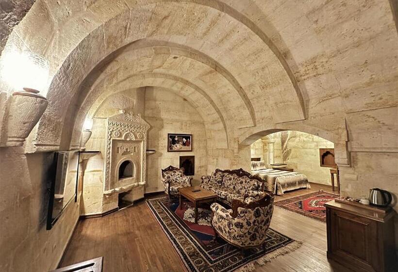 Люкс Повышенной Комфортности, Stone House Cave