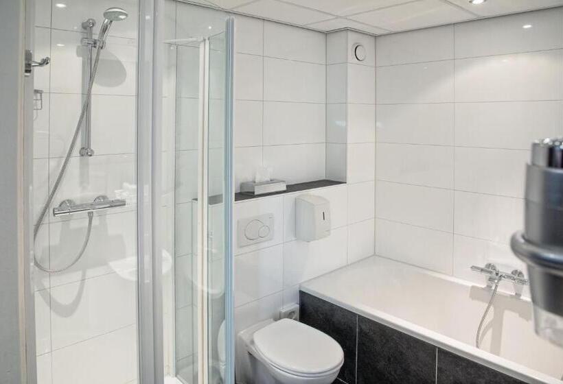 اتاق لوکس سه تخته, Landgoed Hotel Tatenhove Texel