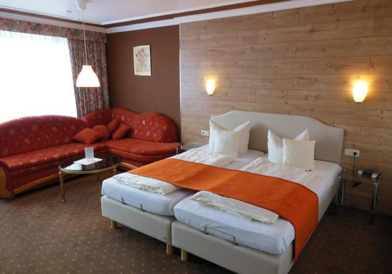 Люкс с Балконом, Parkhotel Tannenhof