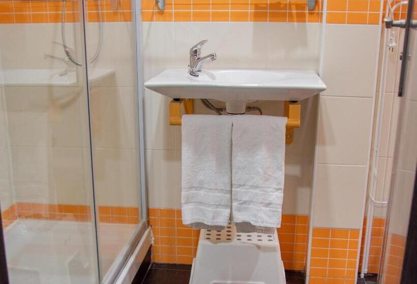 スタンダードスタジオ, Apartamentos Santander Maliaño Suites 3000