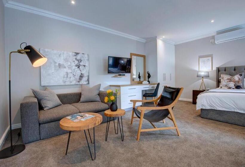 Семейный Номер, Bay Lodge On The Beach