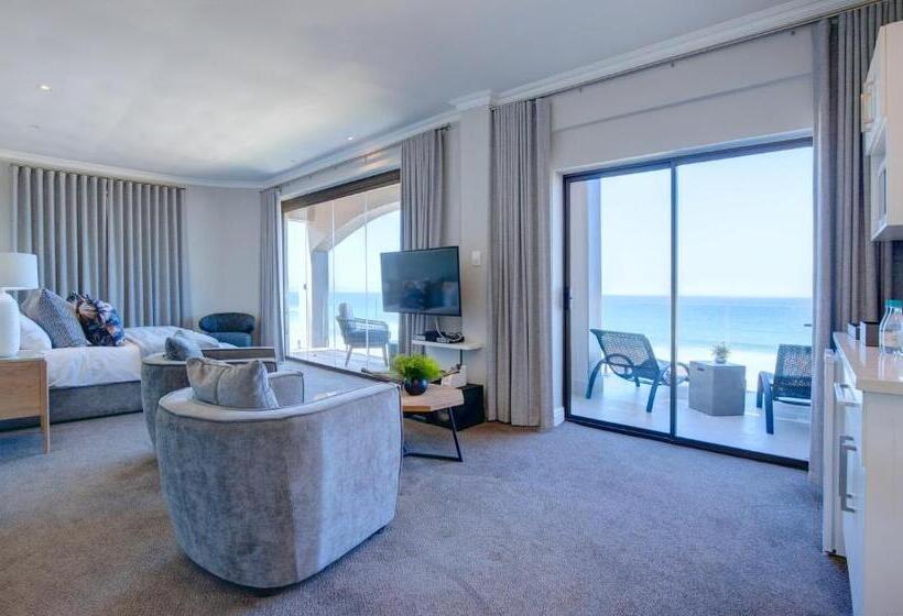 Президентский Люкс, Bay Lodge On The Beach
