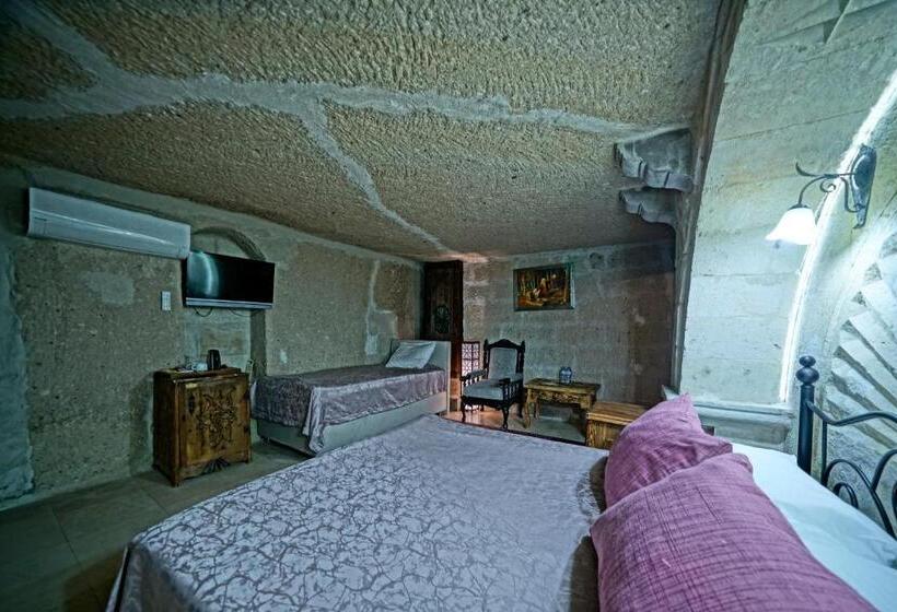 Номер Стандарт, Holiday Cave