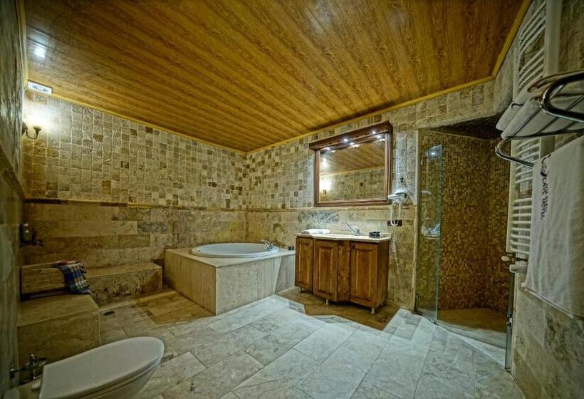 Трехместный Номер Deluxe, Holiday Cave