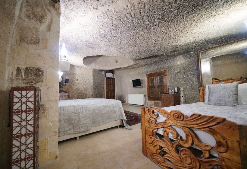Номер Стандарт, Holiday Cave