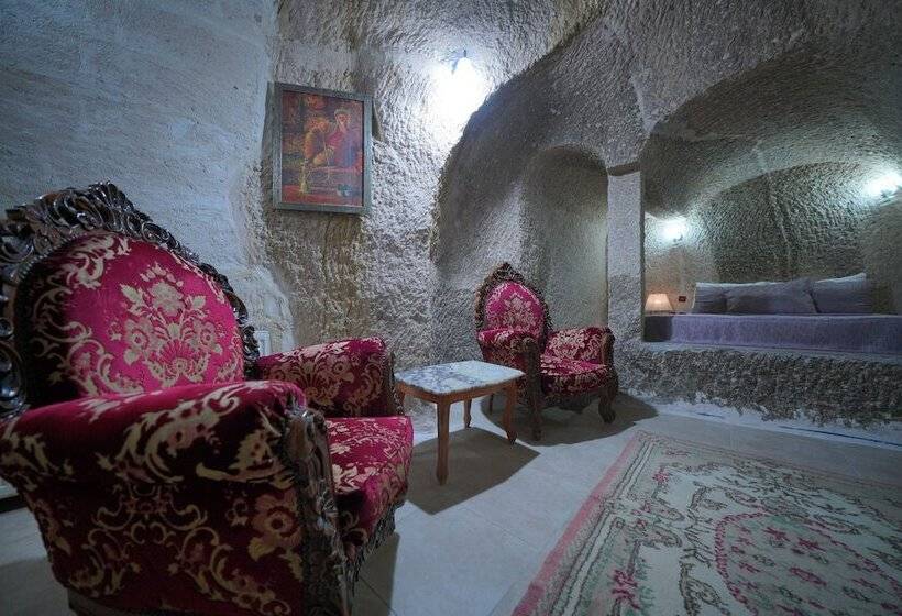 Номер Стандарт, Holiday Cave