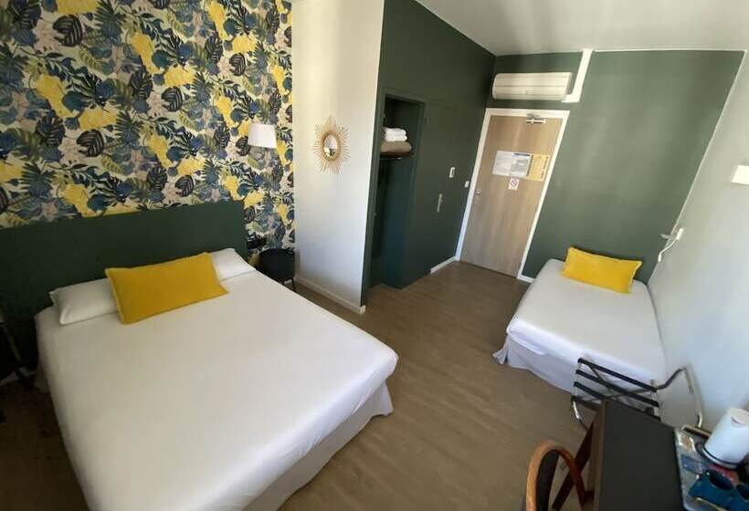 חדר סופריור לשלושה, Grand Hotel De La Poste   Lyon Sud   Vienne
