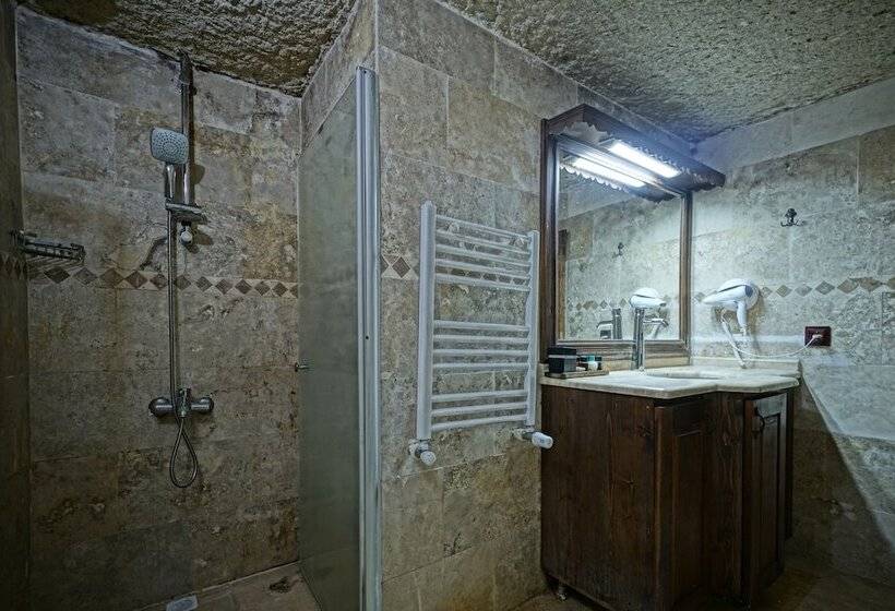 Номер Стандарт, Holiday Cave