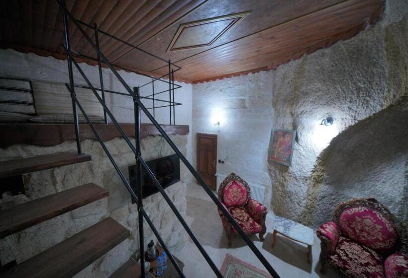 Номер Стандарт, Holiday Cave