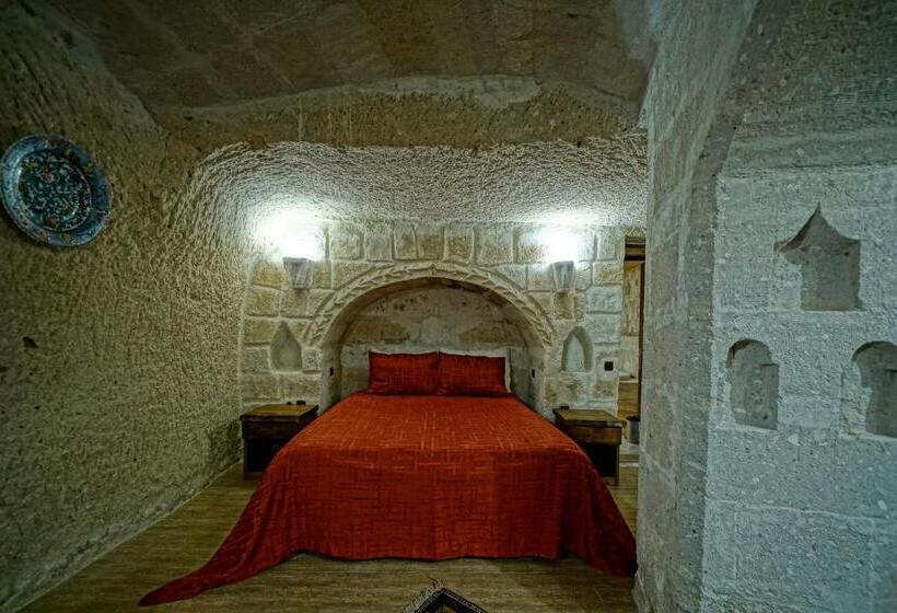 Трехместный Номер Deluxe, Holiday Cave