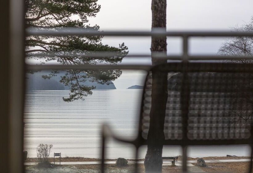 Семейный Номер, Rosfjord Strand