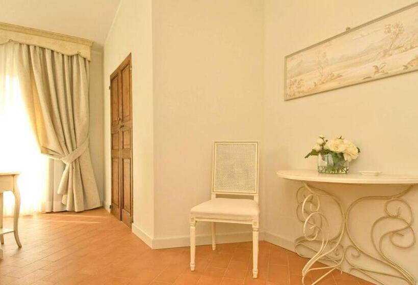 Полулюкс Вид на Сад, Villa Agnese