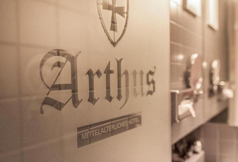 Номер Стандарт, Arthus