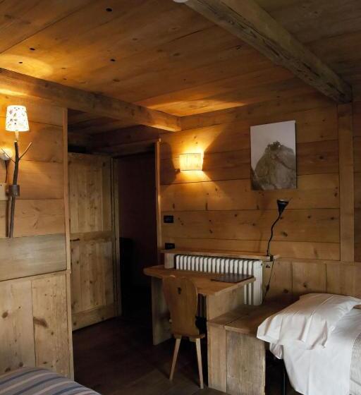 Номер Стандарт Трехместный, Chalet Hotel Svizzero