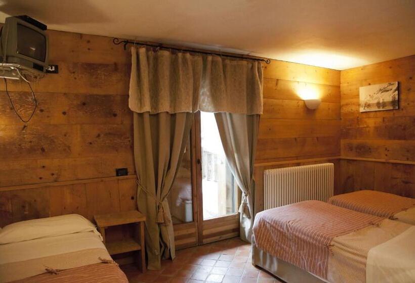 Номер Стандарт Трехместный, Chalet Hotel Svizzero