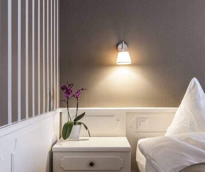Номер Economy, Romantik Hotel Schweizerhof & Spa