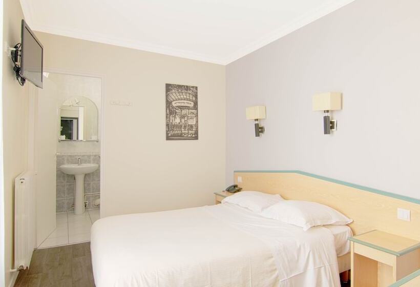 اتاق استاندارد یک نفره, Briand Devient Hotel Ipl