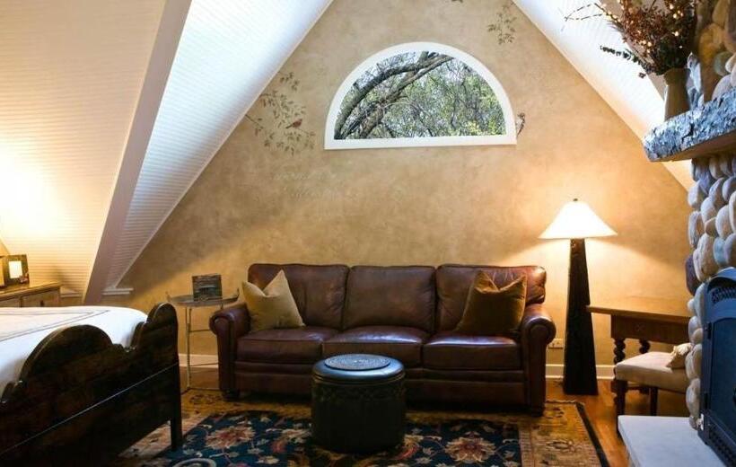 Люкс Deluxe Кровать Кинг, Harvey House Bed & Breakfast