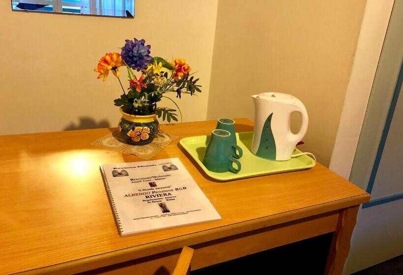 Трехместный Номер Стандарт с Балконом, Riviera B&b Rooms
