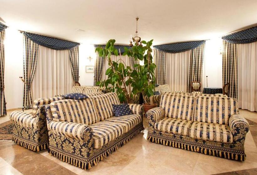 Номер Стандарт Трехместный, Albergo La Lanterna