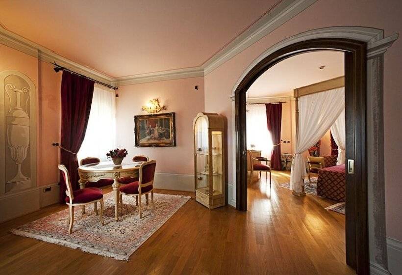 Люкс, Albergo La Lanterna