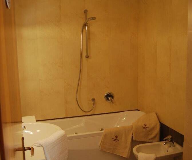اتاق استاندارد, Il Piccolo Dolomiti Resort